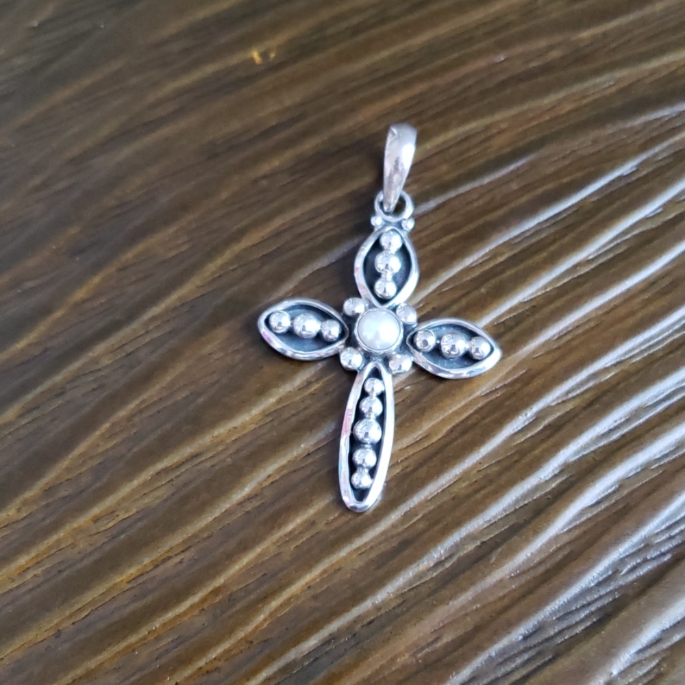 Silpada cross pendant